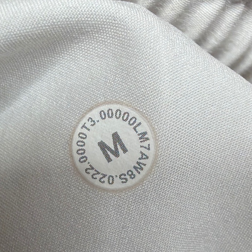 Lululemon Mens Pace Breaker Lined Shorts White Size M 5 Inch Inseam Running Gym - Picture 8 of 10